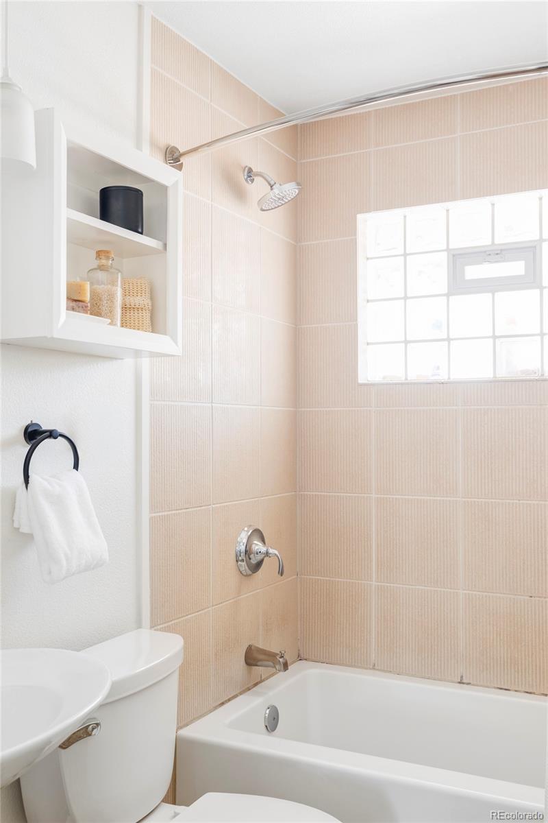 MLS Image #13 for 4571  beach court,denver, Colorado