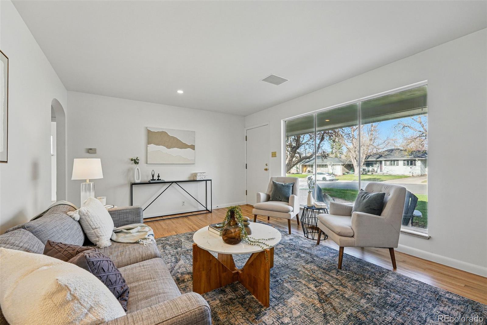 MLS Image #14 for 2975 s jackson street,denver, Colorado