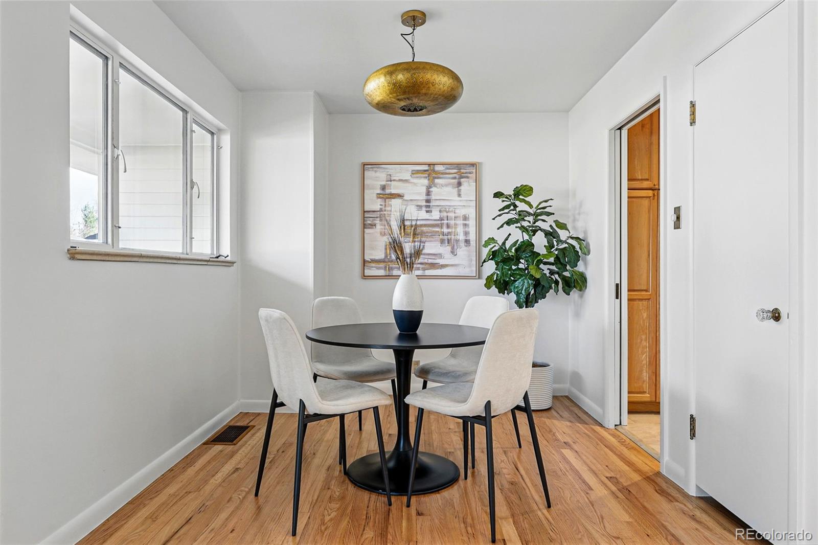 MLS Image #2 for 2975 s jackson street,denver, Colorado