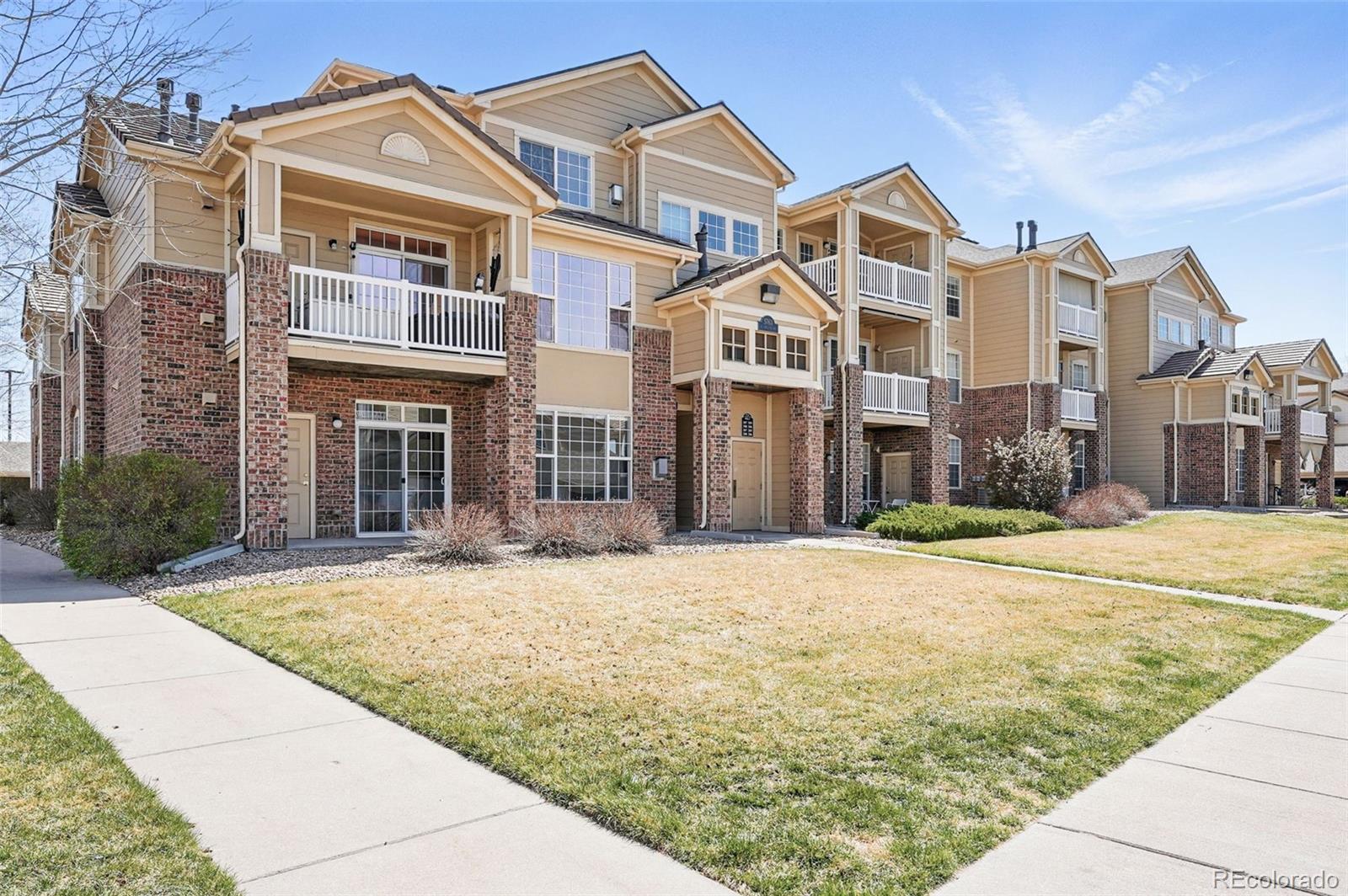 MLS Image #0 for 5763 n gibralter way,aurora, Colorado
