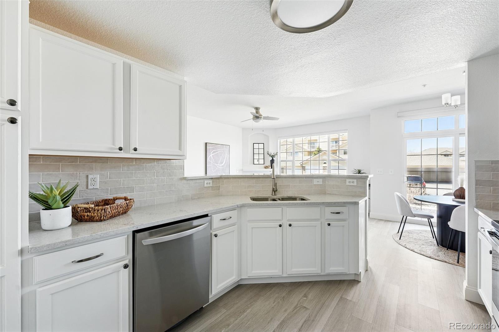 MLS Image #15 for 5763 n gibralter way,aurora, Colorado