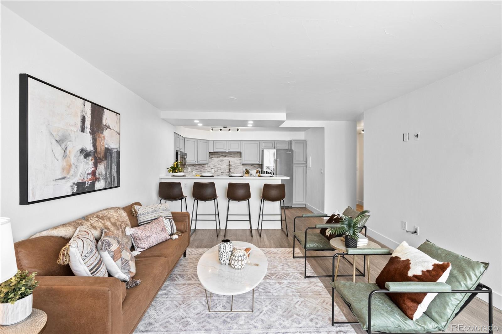 MLS Image #5 for 1625  larimer street,denver, Colorado