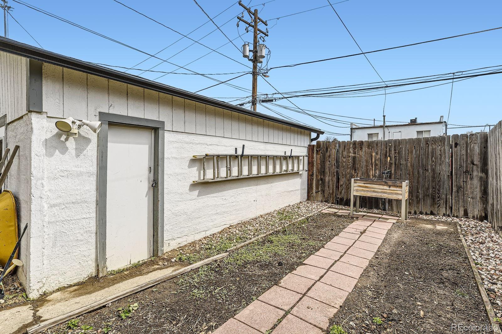 MLS Image #17 for 2886 s acoma street,englewood, Colorado