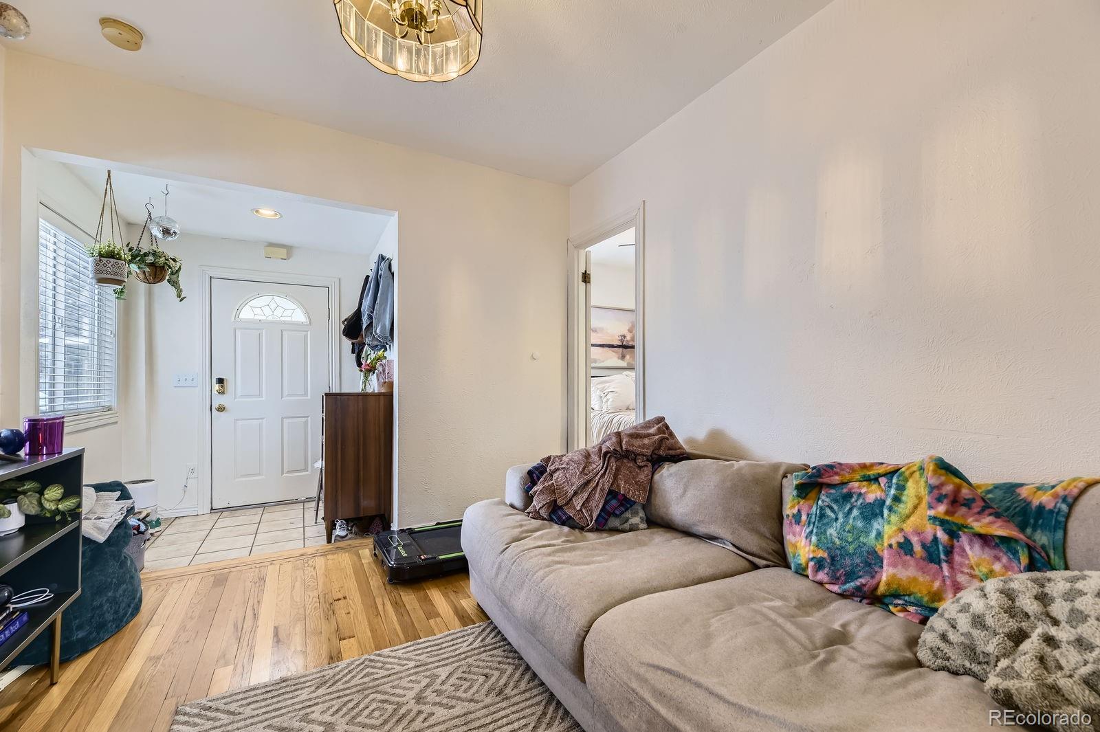 MLS Image #3 for 2886 s acoma street,englewood, Colorado