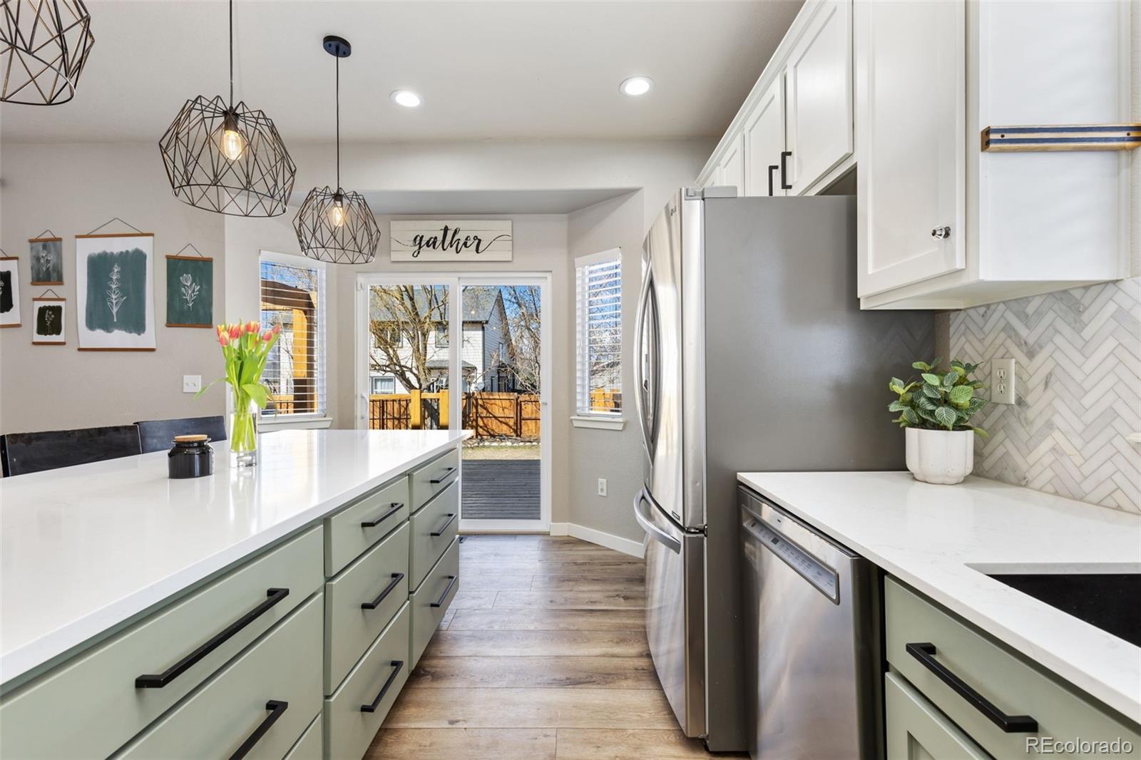 MLS Image #6 for 645  short court,dacono, Colorado