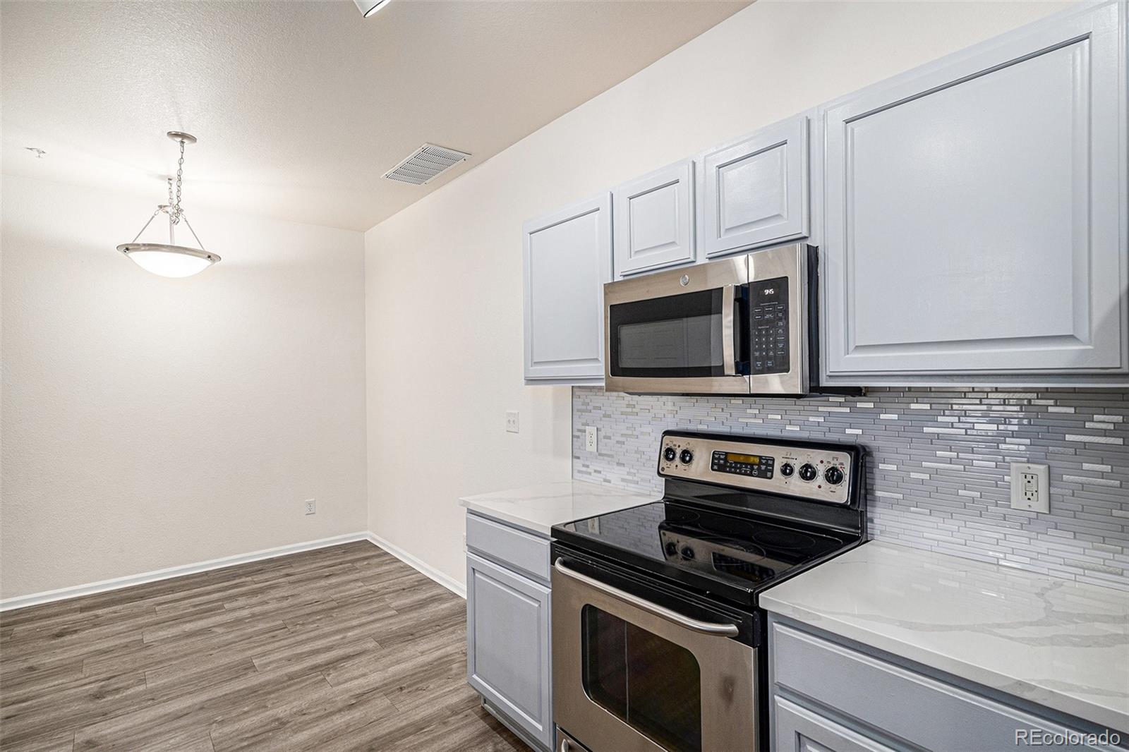 MLS Image #11 for 452  black feather loop,castle rock, Colorado