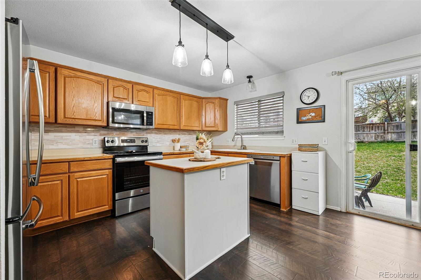 MLS Image #11 for 2574  cove creek court,highlands ranch, Colorado