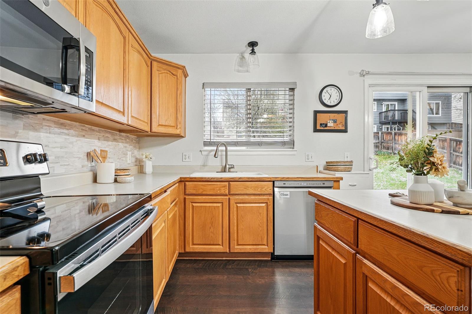 MLS Image #14 for 2574  cove creek court,highlands ranch, Colorado