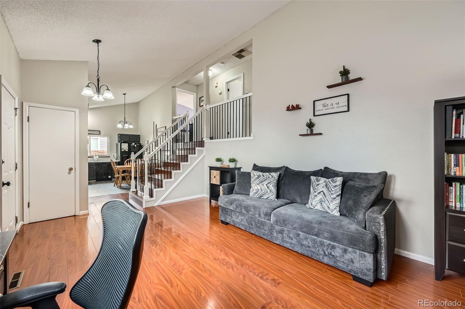 MLS Image #4 for 17955 e linvale place,aurora, Colorado