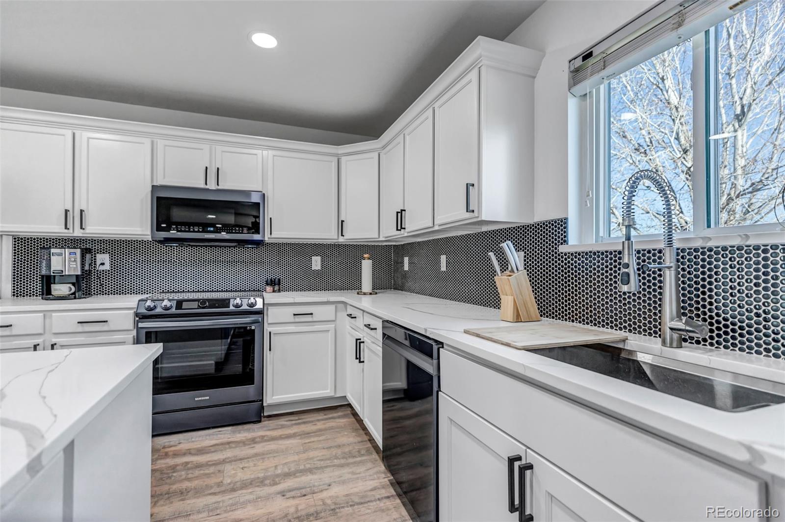 MLS Image #9 for 7132  eagle rock drive,littleton, Colorado