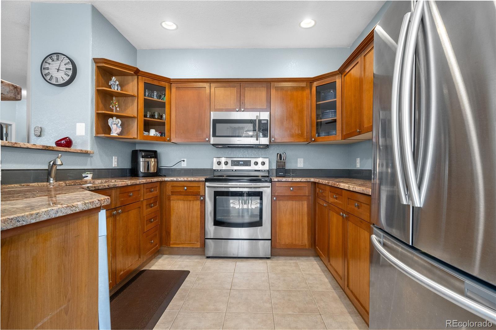 MLS Image #11 for 9390 w chatfield place,littleton, Colorado