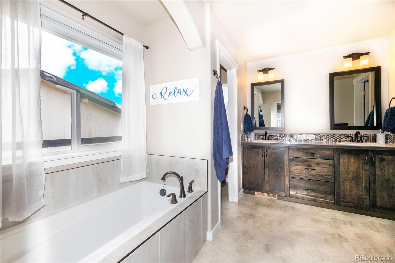 MLS Image #12 for 605  wild honey drive,berthoud, Colorado