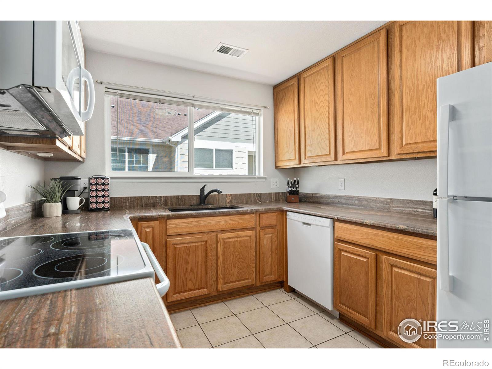 MLS Image #16 for 4785  hahns peak drive,loveland, Colorado