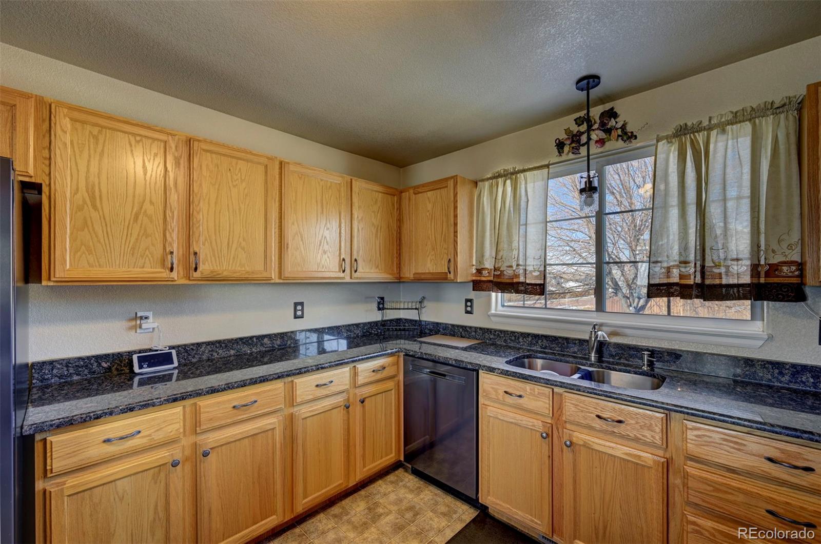 MLS Image #12 for 6015  passing sky drive,colorado springs, Colorado