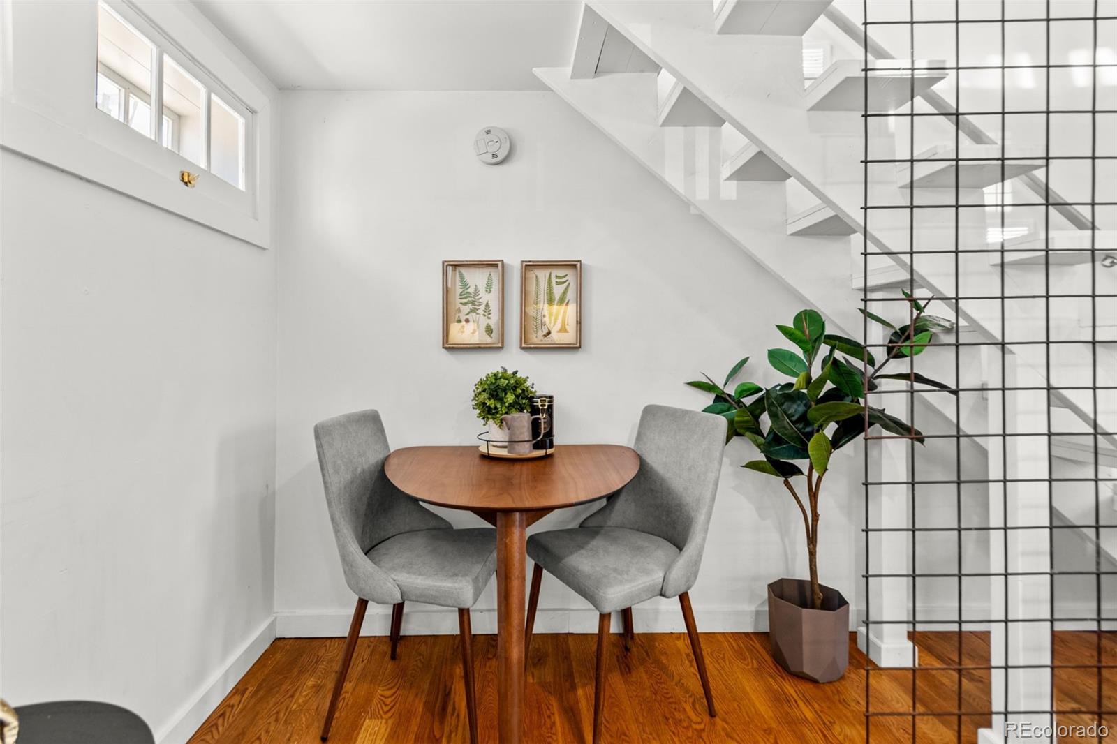 MLS Image #39 for 1741 n emerson street,denver, Colorado
