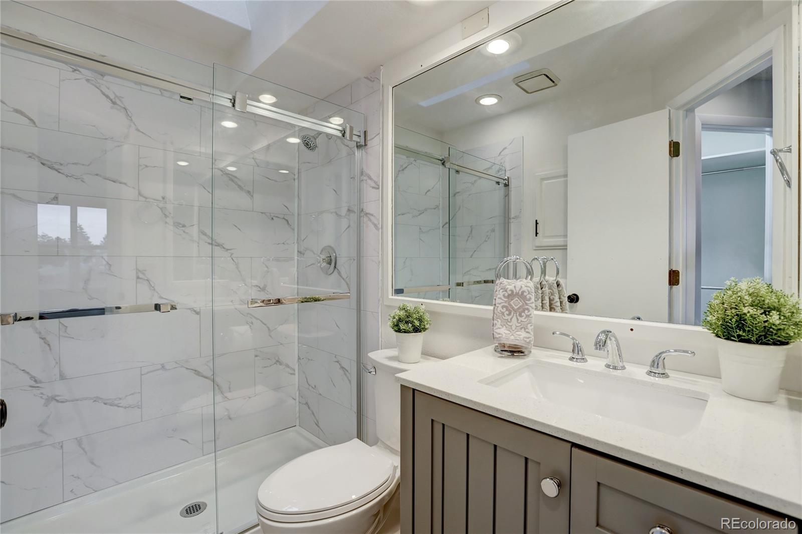 MLS Image #13 for 15873 e 7th avenue,aurora, Colorado