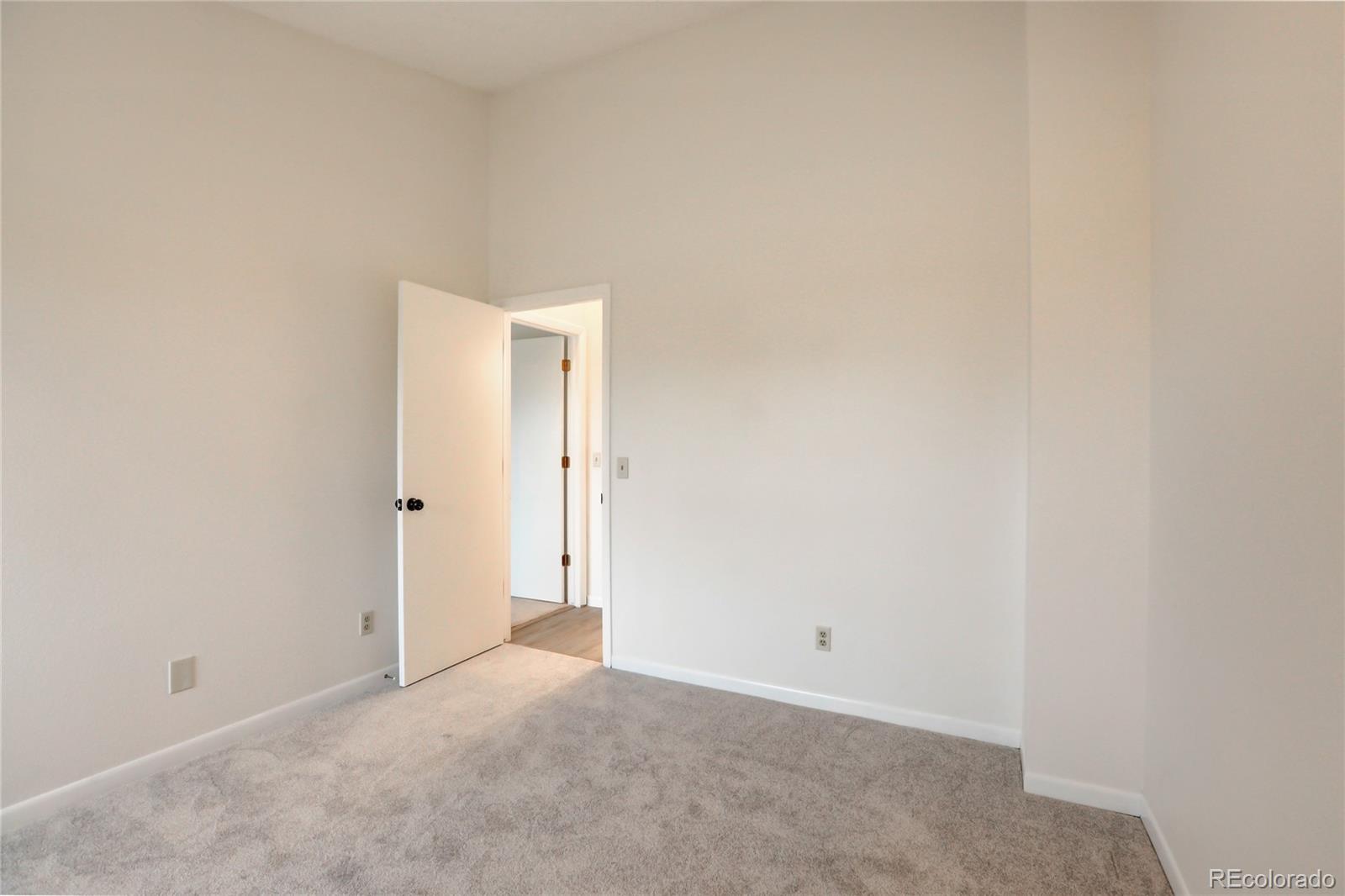 MLS Image #20 for 15873 e 7th avenue,aurora, Colorado