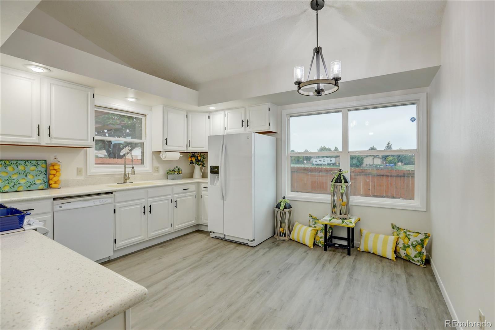 MLS Image #3 for 15873 e 7th avenue,aurora, Colorado