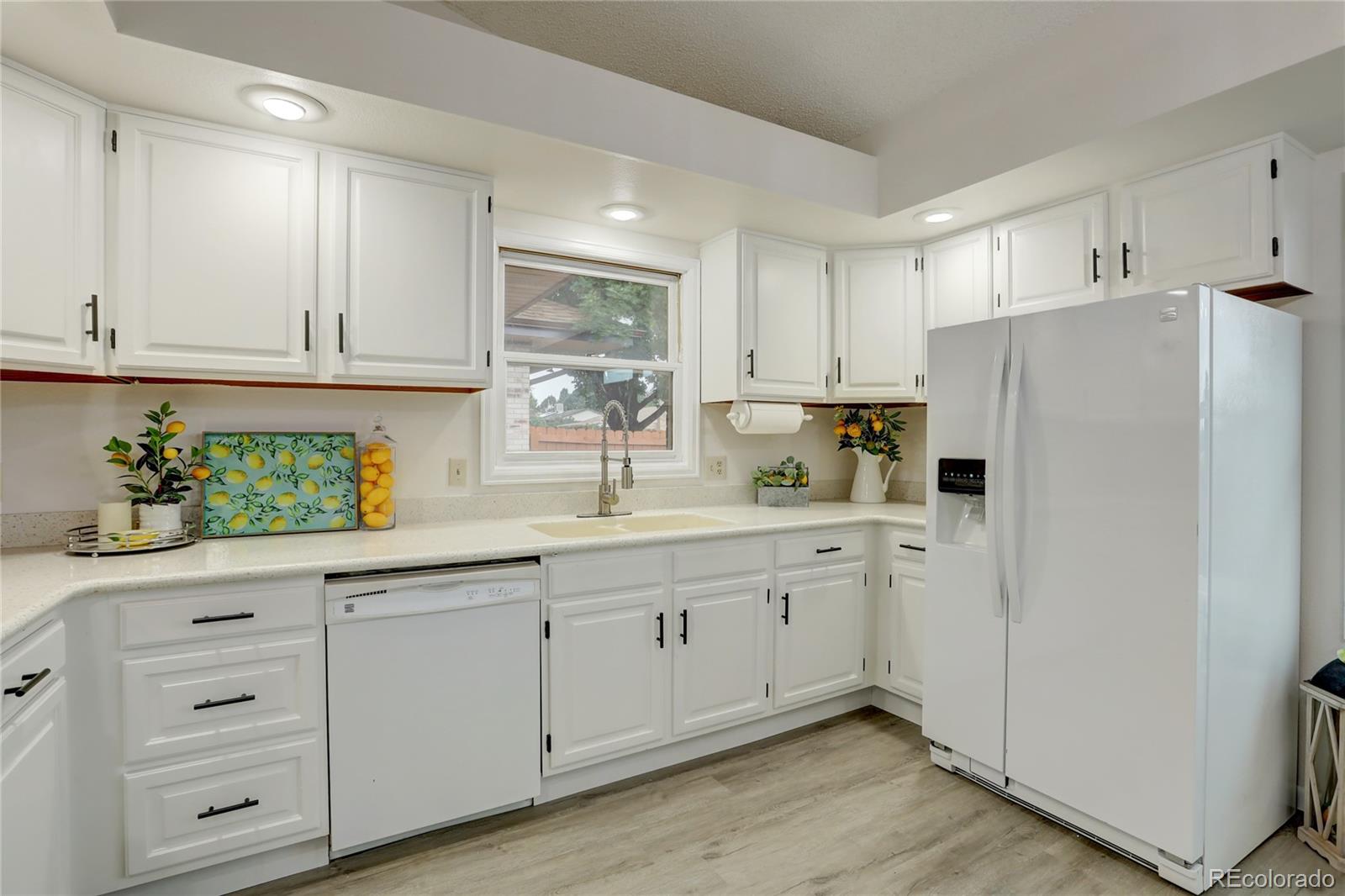 MLS Image #5 for 15873 e 7th avenue,aurora, Colorado