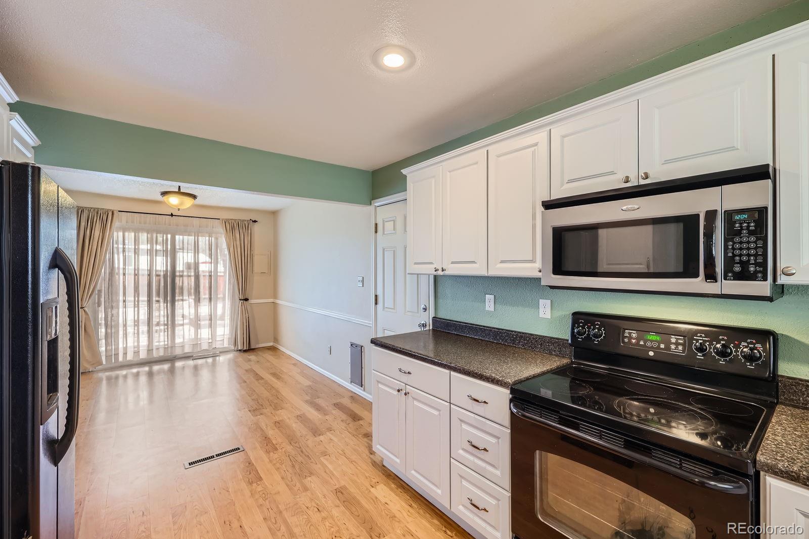MLS Image #10 for 2922  flintridge place,colorado springs, Colorado