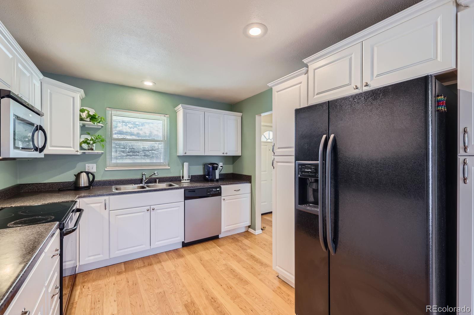 MLS Image #11 for 2922  flintridge place,colorado springs, Colorado