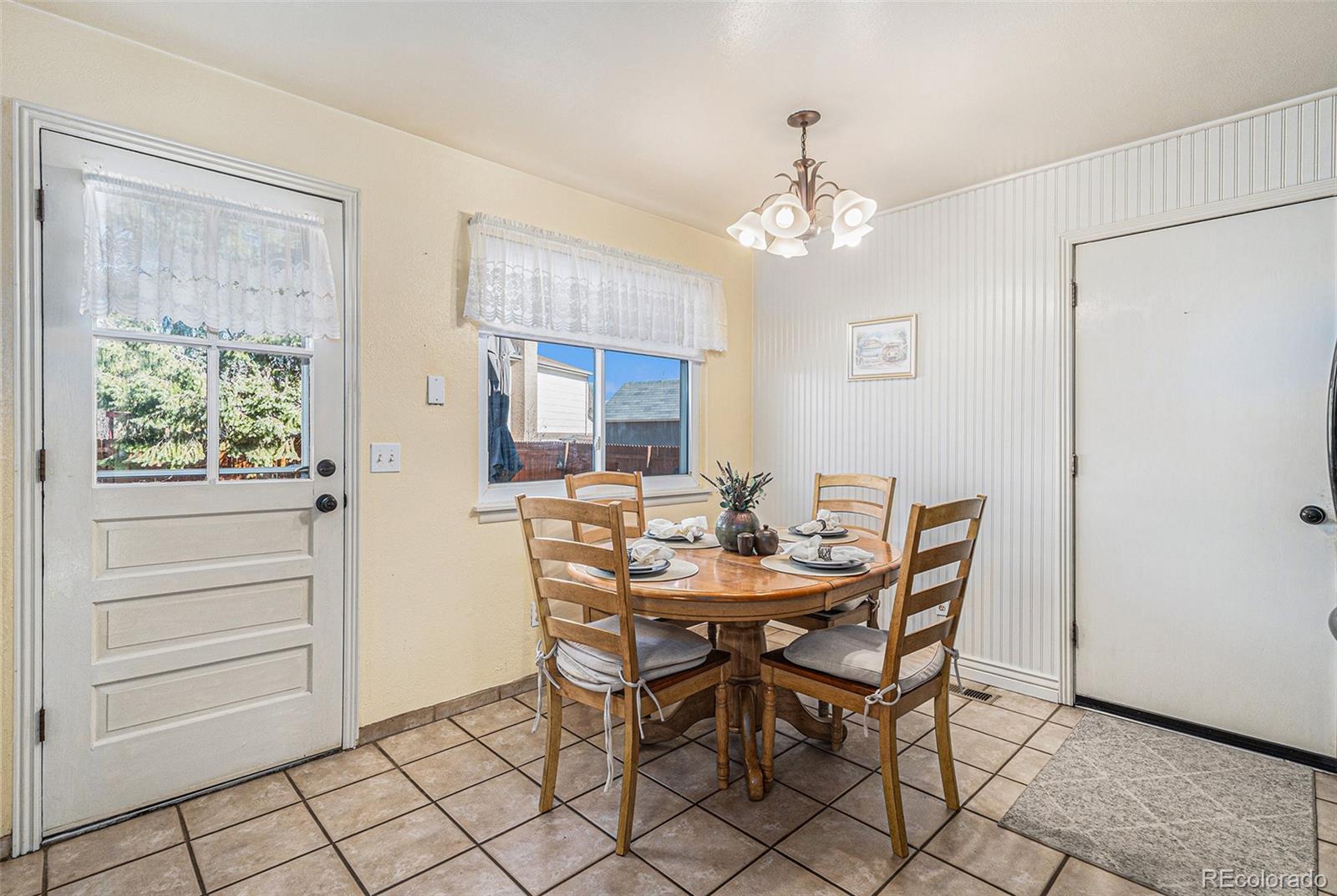 MLS Image #11 for 9731 w polk drive,littleton, Colorado