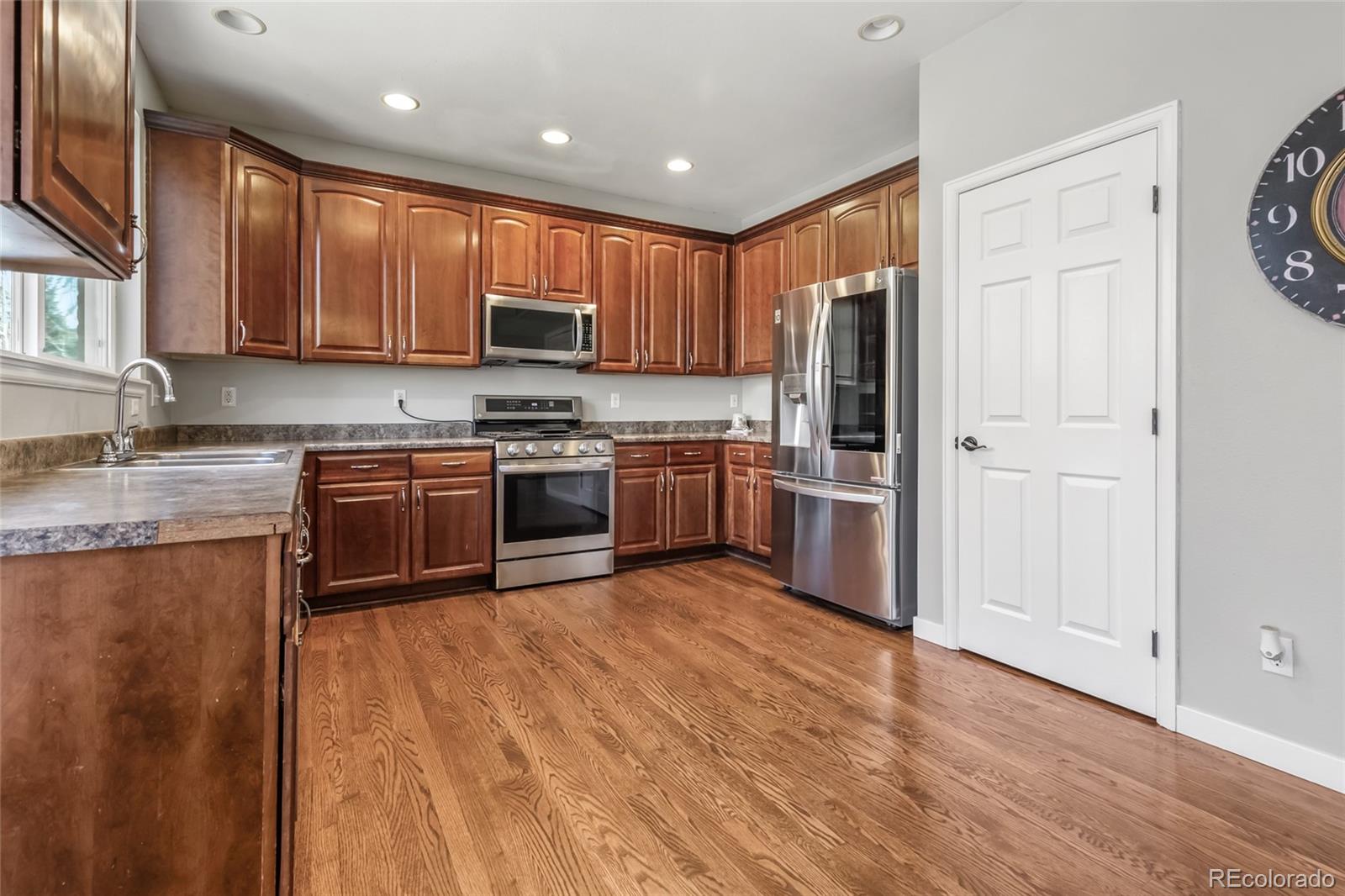 MLS Image #12 for 6852 s algonquian court,aurora, Colorado