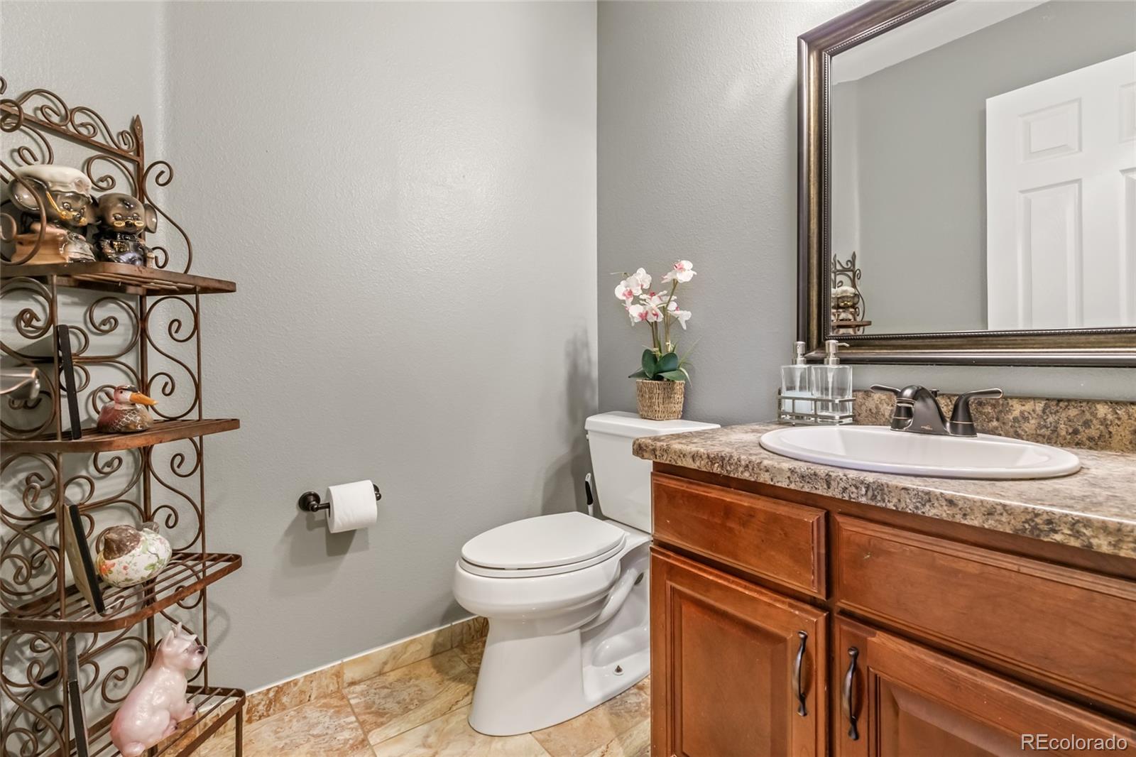 MLS Image #7 for 6852 s algonquian court,aurora, Colorado