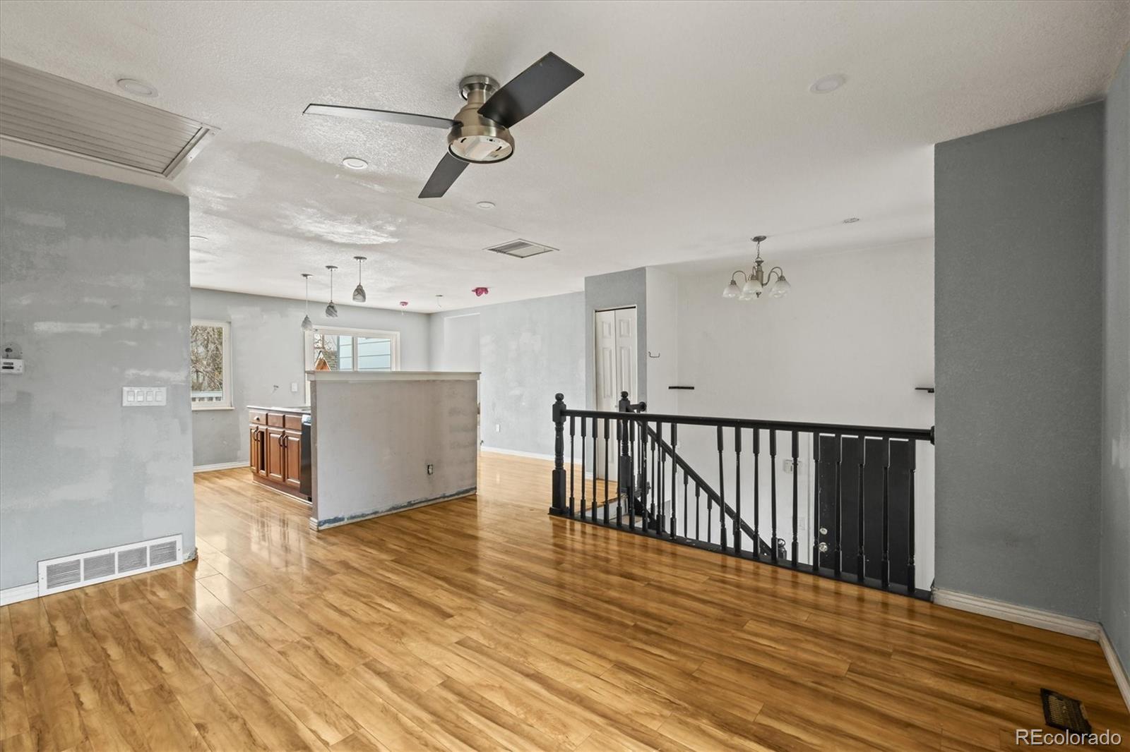 MLS Image #11 for 16325 e alabama drive,aurora, Colorado
