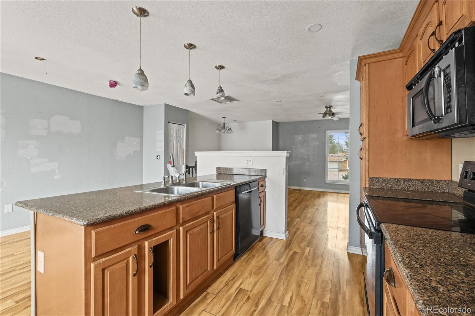 MLS Image #7 for 16325 e alabama drive,aurora, Colorado