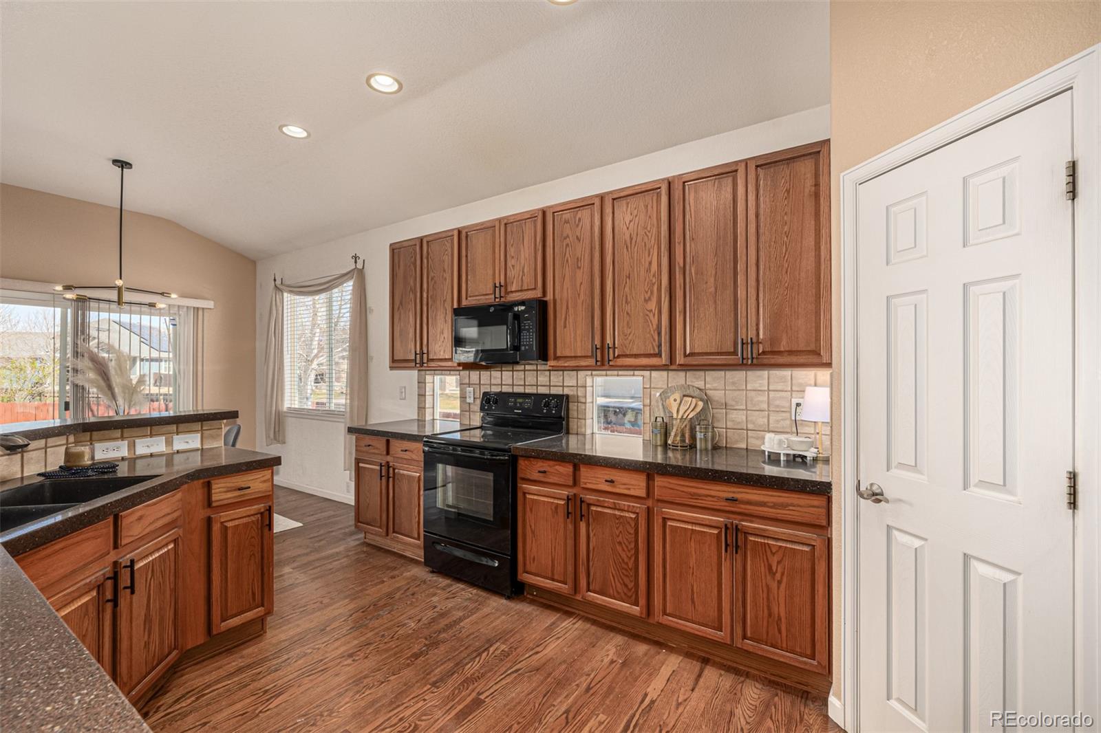 MLS Image #16 for 5999 e 114th avenue,thornton, Colorado