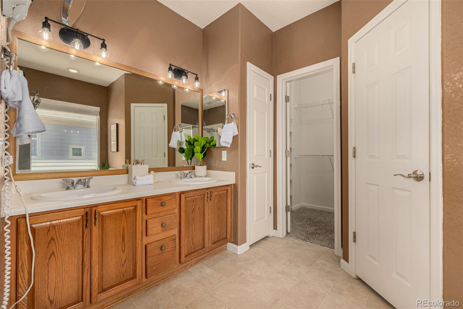 MLS Image #21 for 5999 e 114th avenue,thornton, Colorado