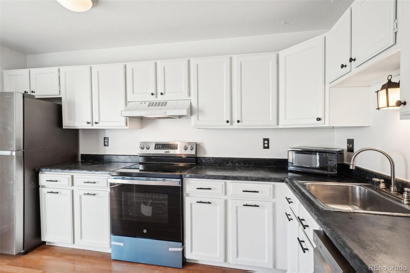 MLS Image #15 for 8975  field street,broomfield, Colorado