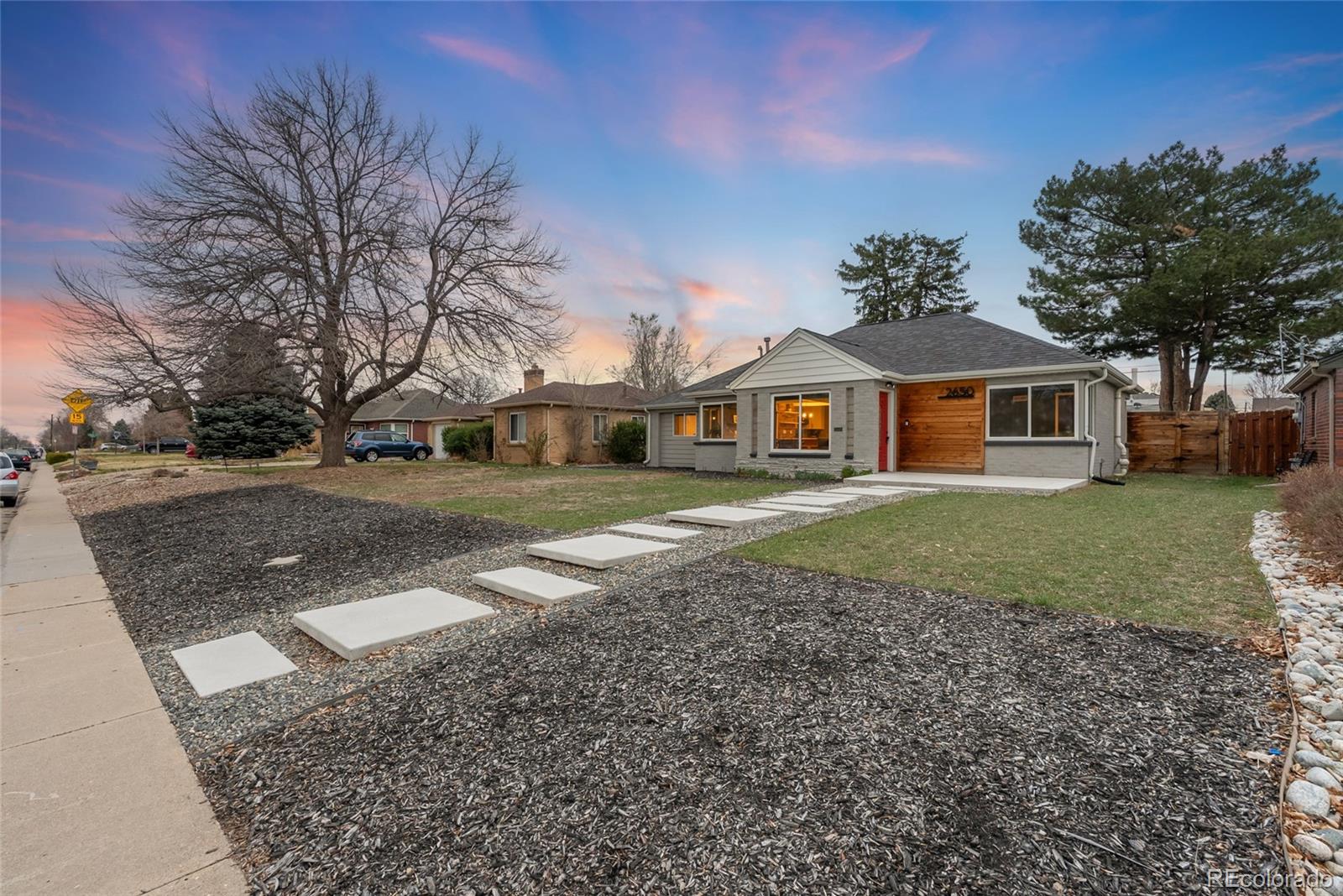 MLS Image #2 for 2650  niagara street,denver, Colorado