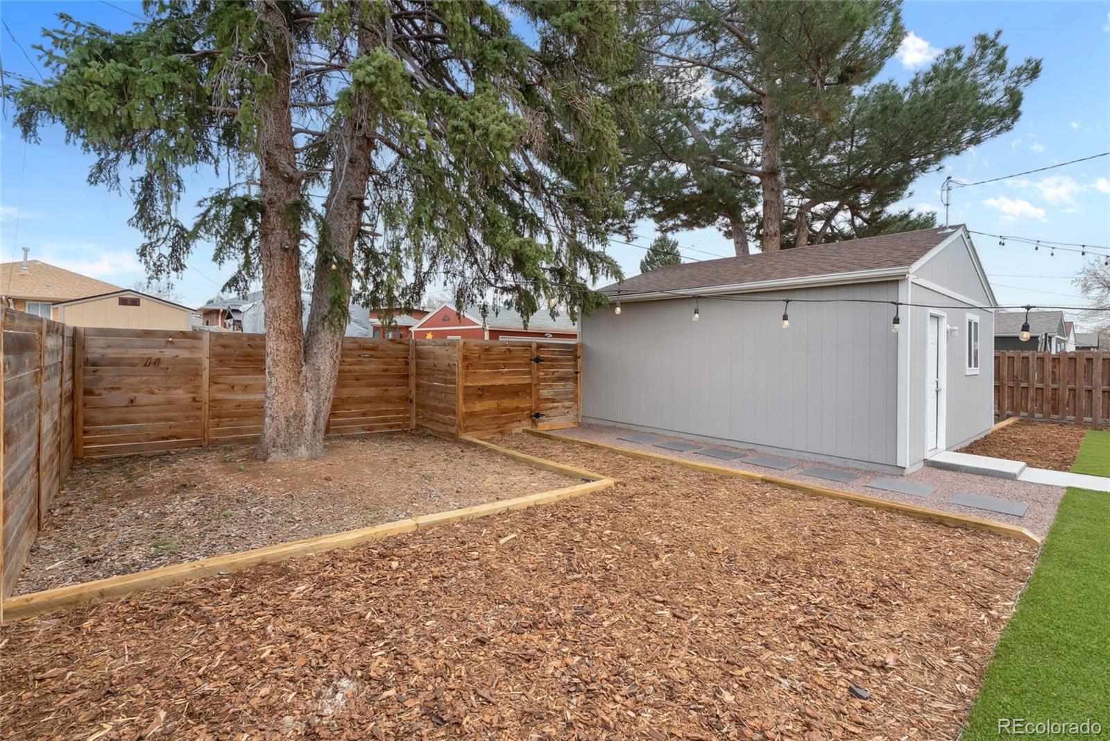 MLS Image #35 for 2650  niagara street,denver, Colorado