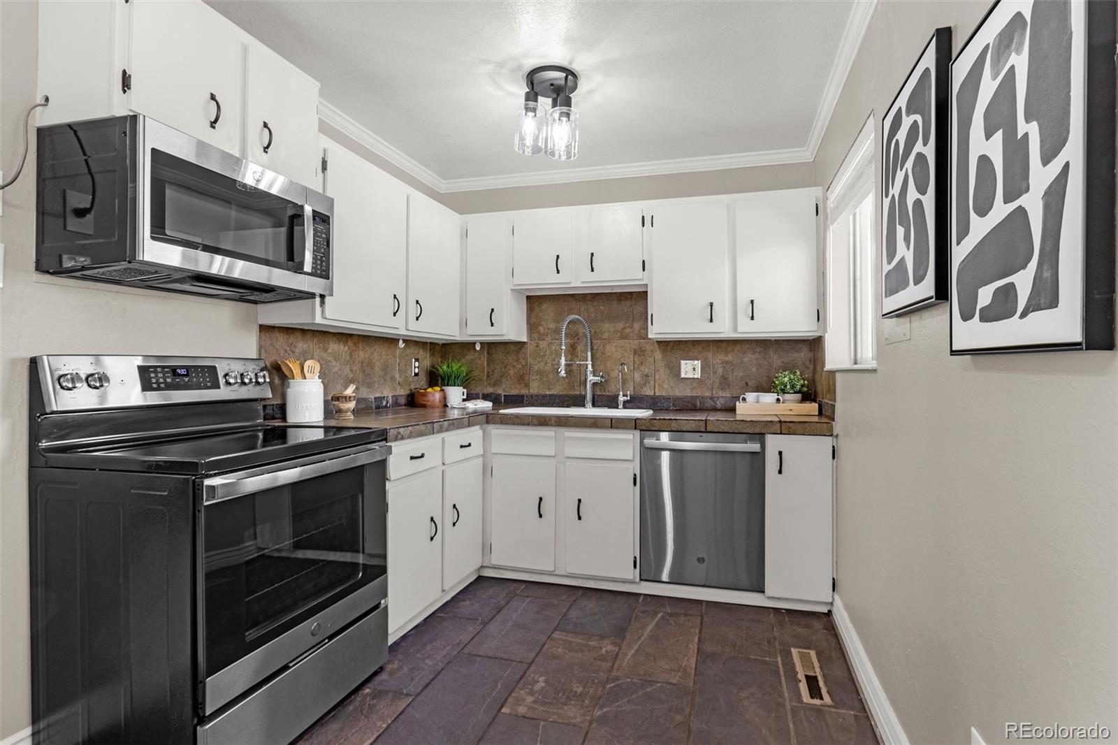 MLS Image #9 for 3410  bridgewood lane,colorado springs, Colorado