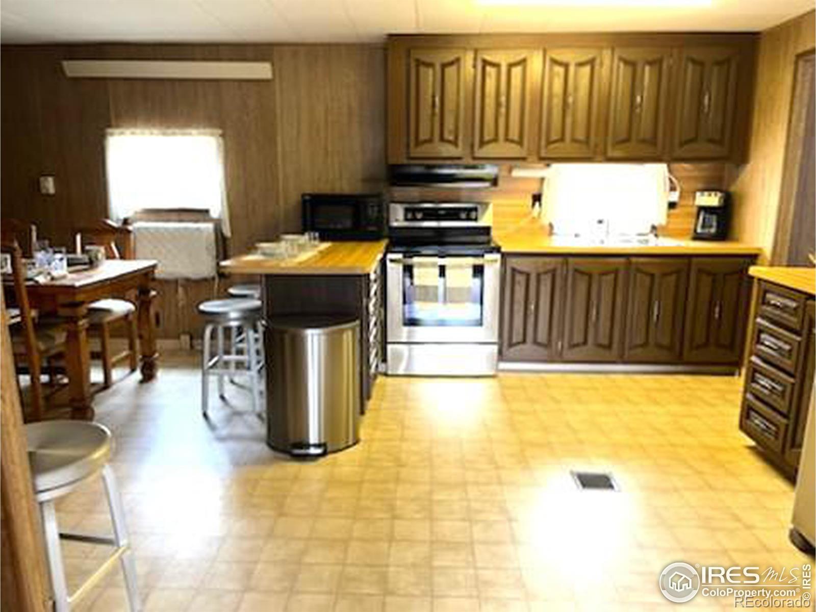 MLS Image #10 for 224  meadow lane,bellvue, Colorado