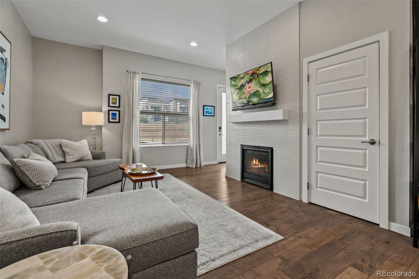 MLS Image #3 for 10076  belvedere circle,lone tree, Colorado