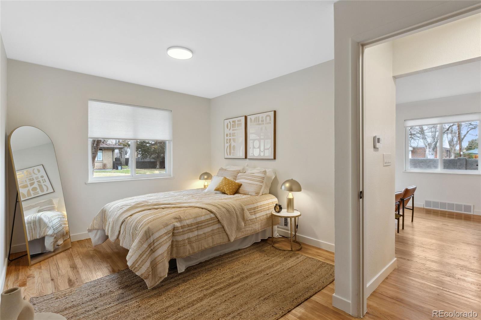 MLS Image #11 for 2800 n harrison street,denver, Colorado