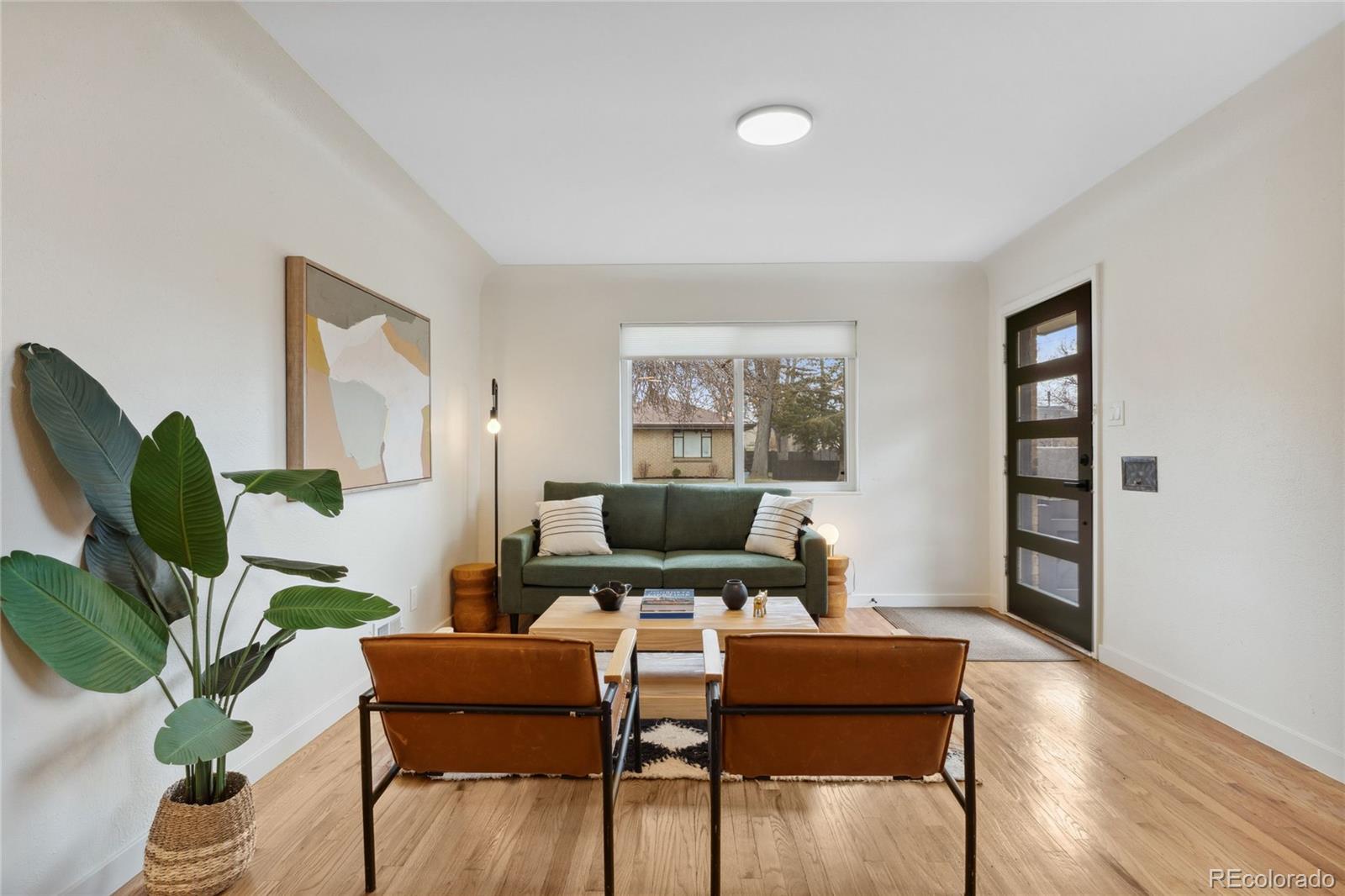 MLS Image #4 for 2800 n harrison street,denver, Colorado