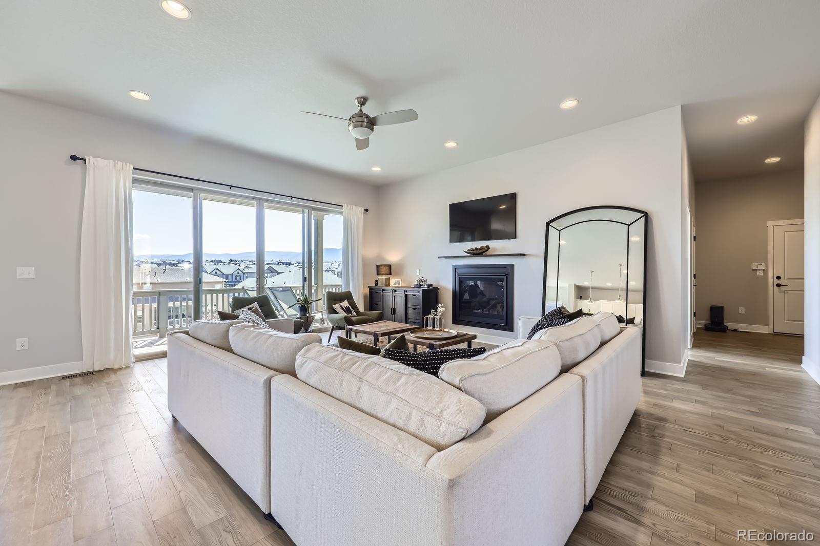 MLS Image #4 for 9559  yucca way,arvada, Colorado
