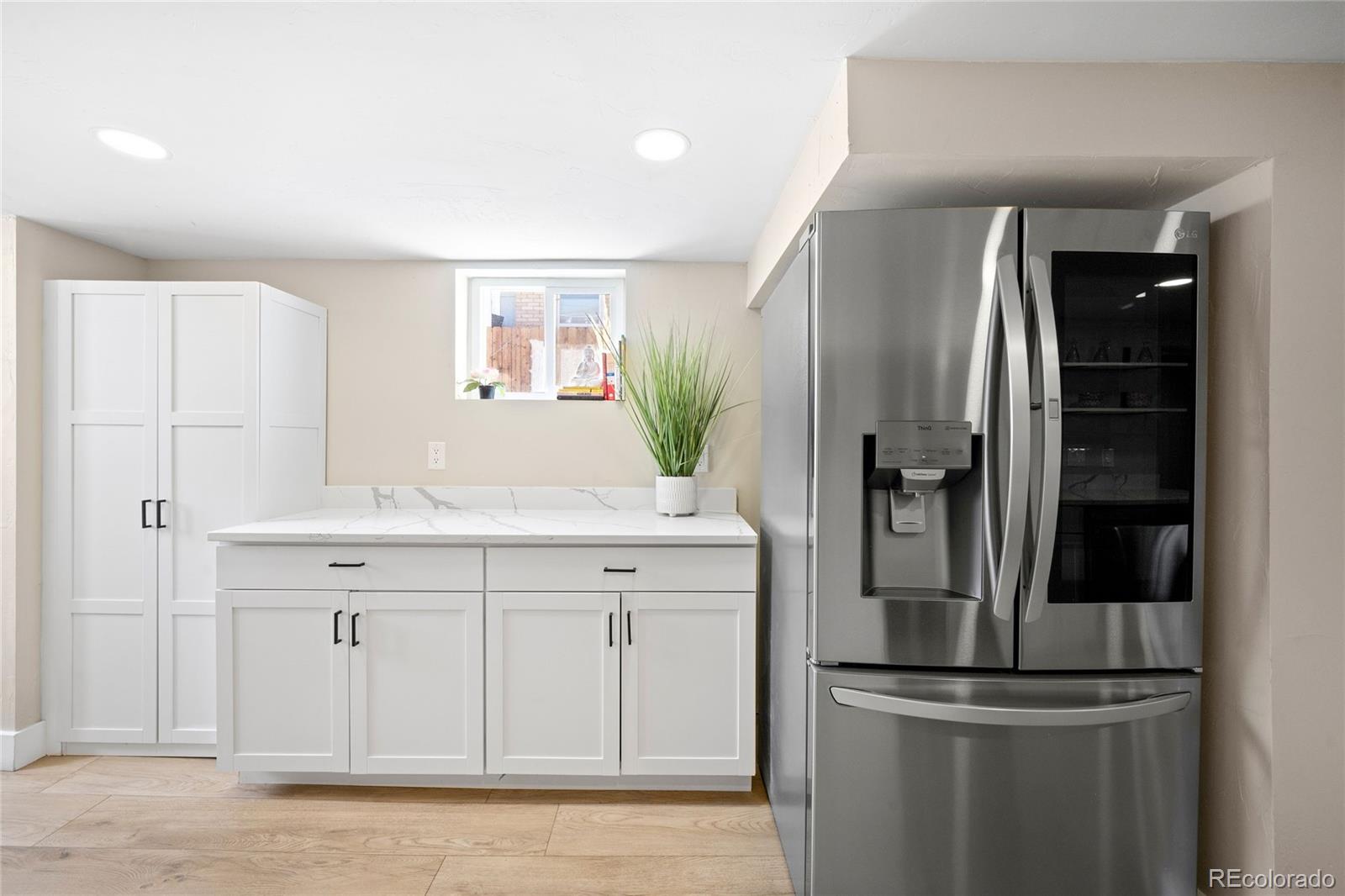 MLS Image #15 for 1534  meade street,denver, Colorado