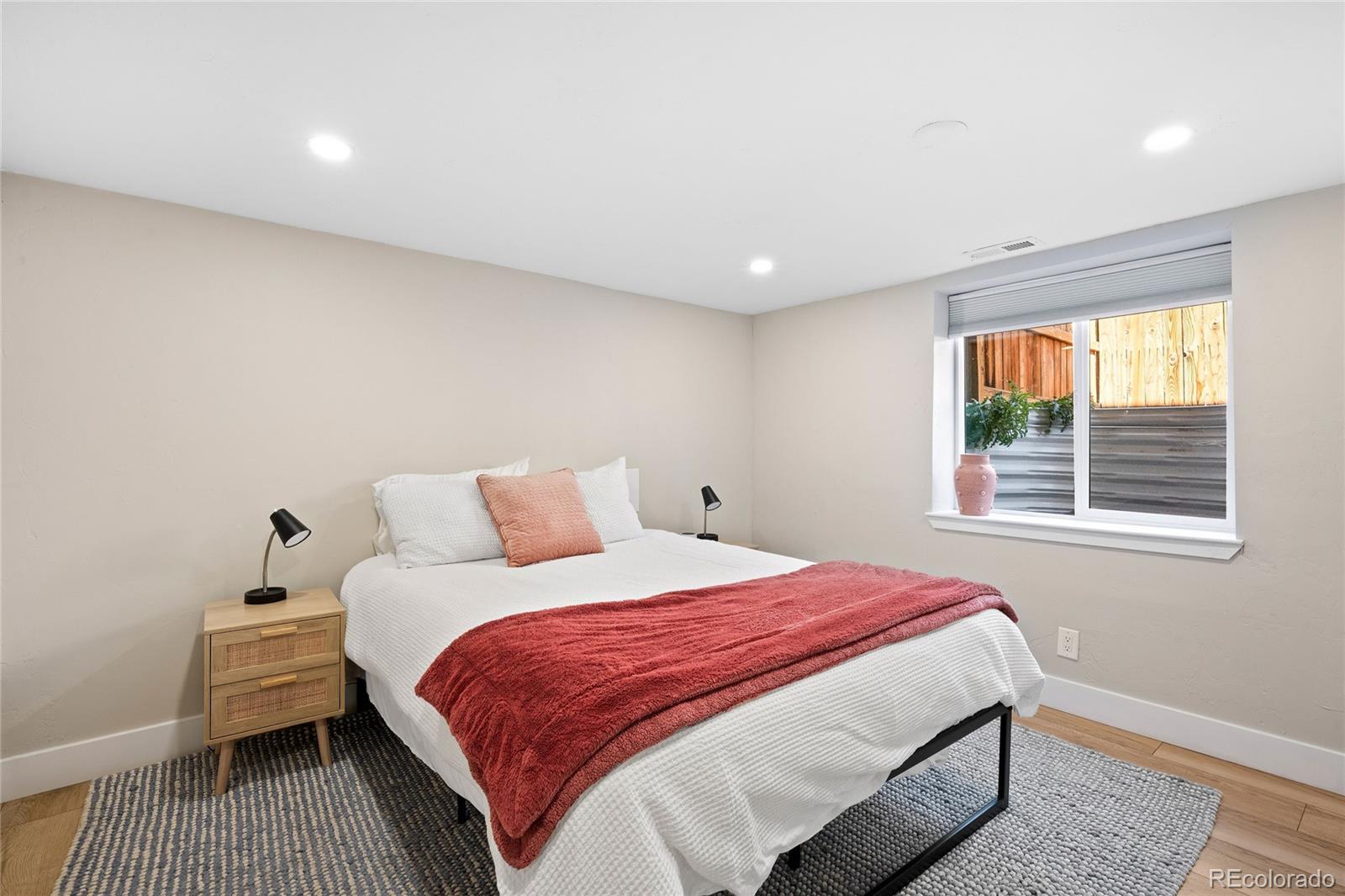 MLS Image #19 for 1534  meade street,denver, Colorado