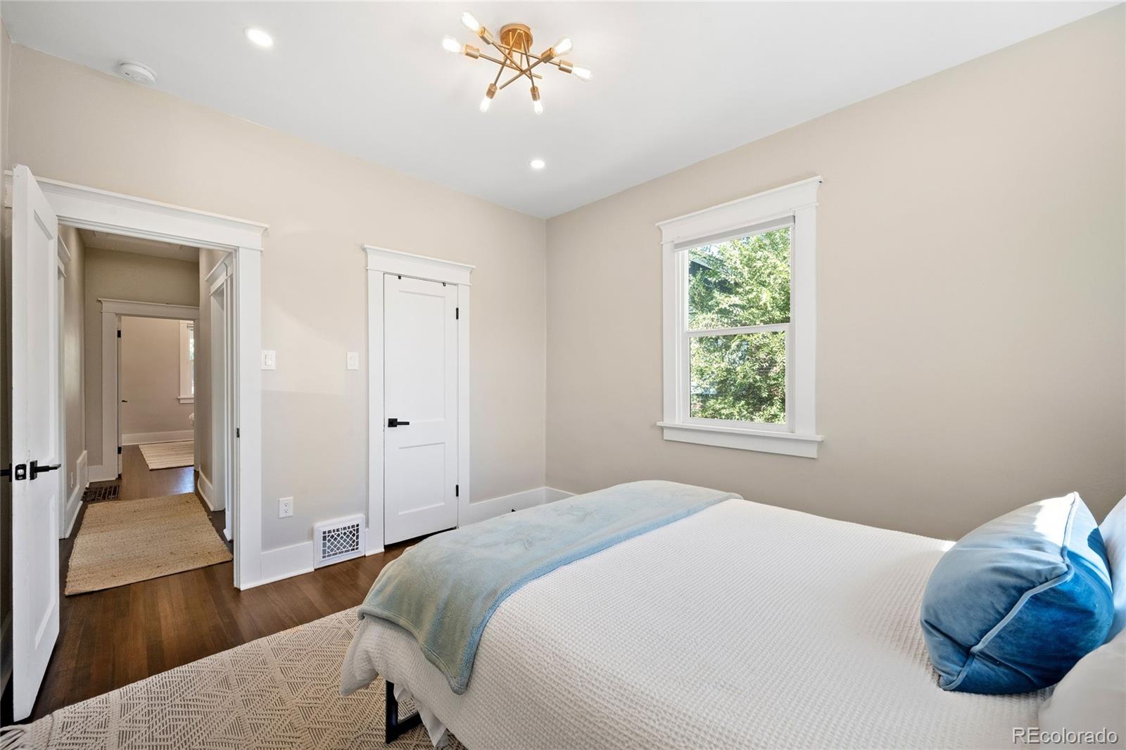 MLS Image #6 for 1534  meade street,denver, Colorado