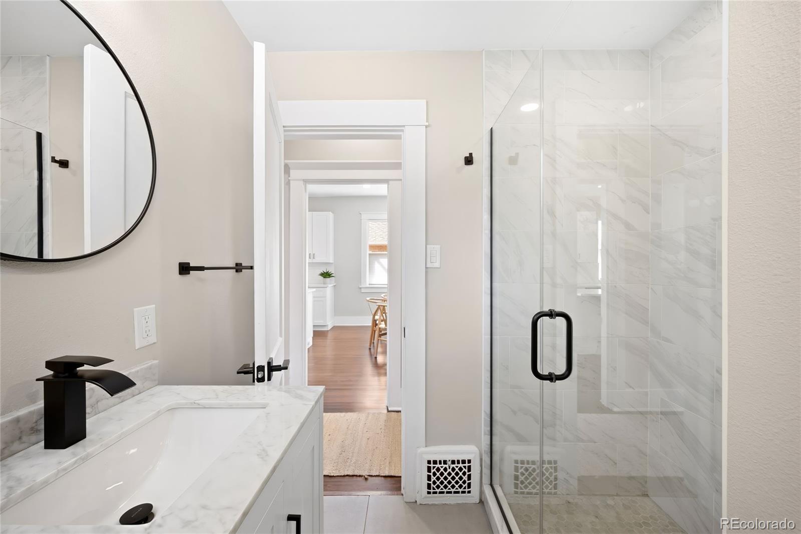 MLS Image #7 for 1534  meade street,denver, Colorado