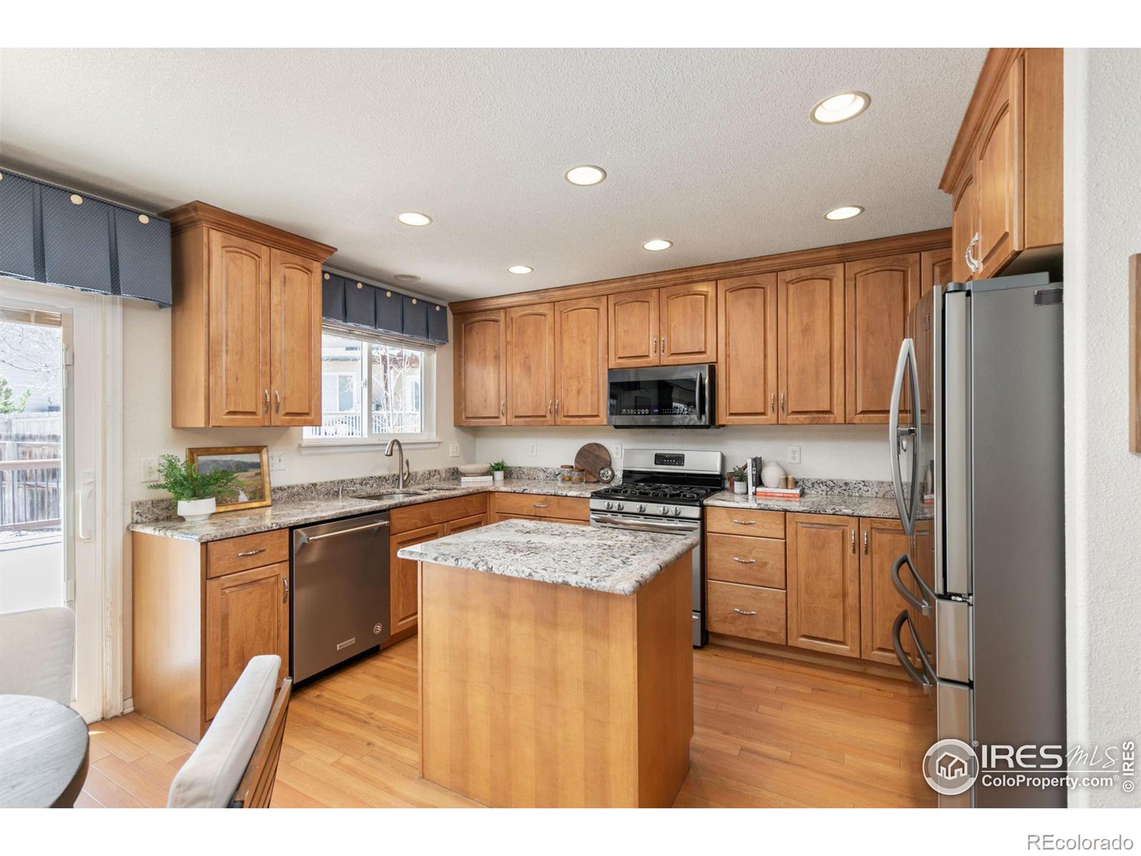 MLS Image #9 for 1215  basseterre place,fort collins, Colorado