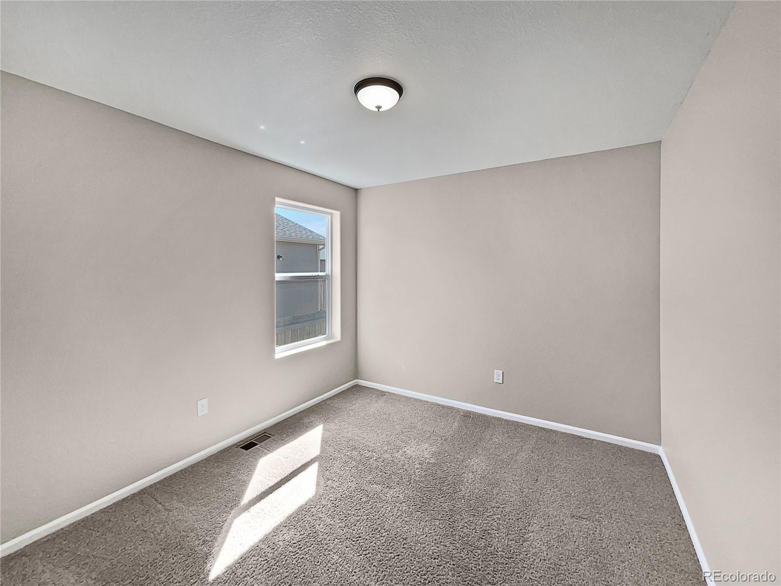 MLS Image #4 for 232  horizon avenue,lochbuie, Colorado