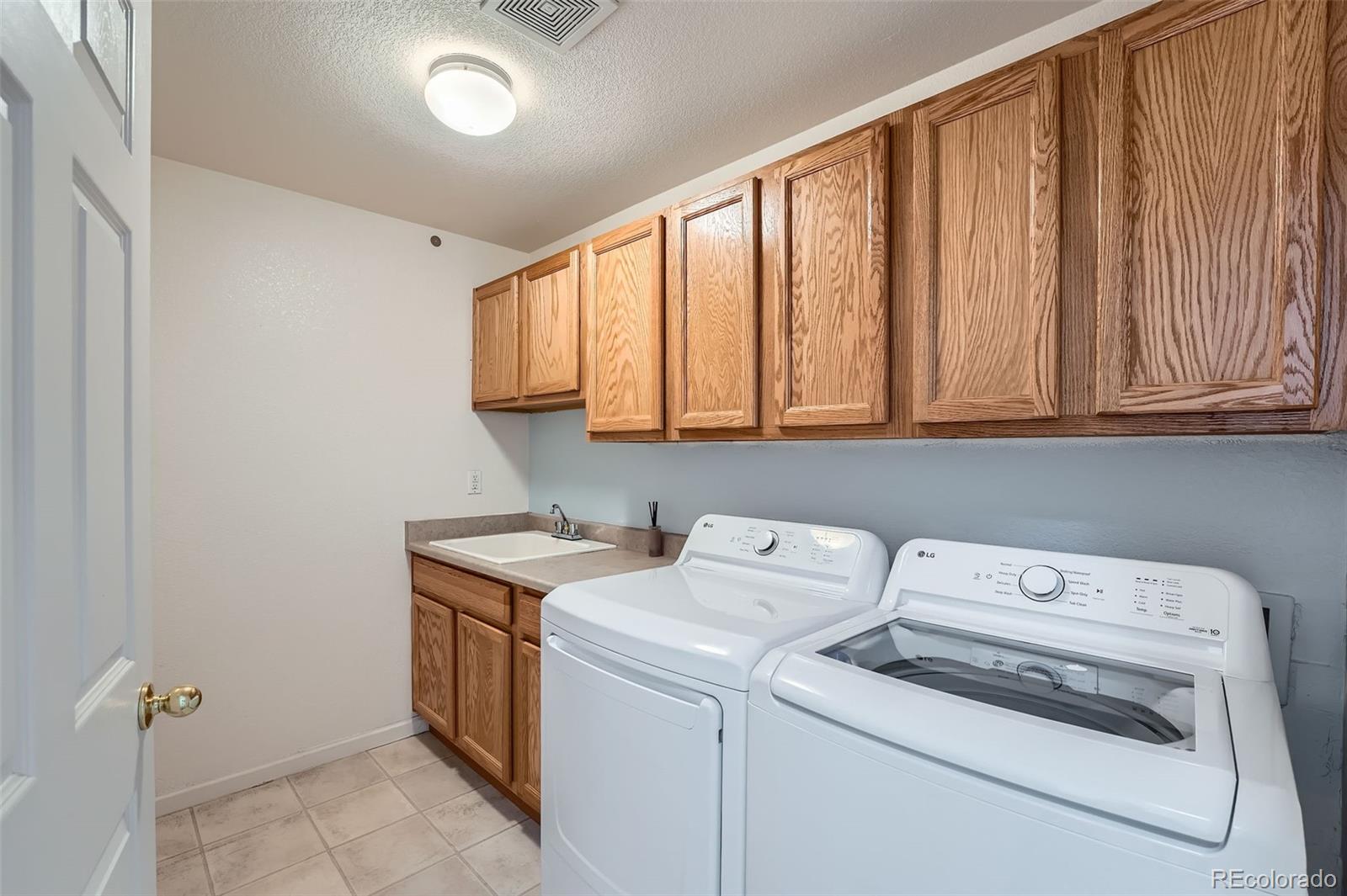 MLS Image #21 for 9842 e florida place,aurora, Colorado