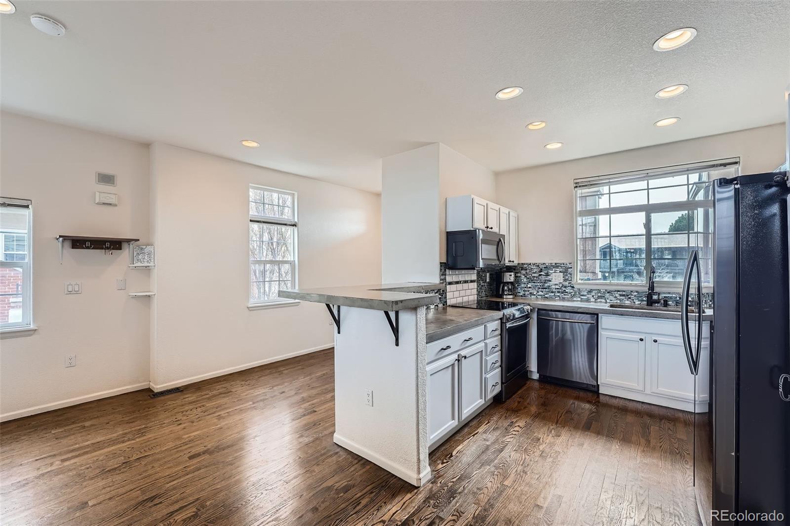 MLS Image #7 for 9842 e florida place,aurora, Colorado