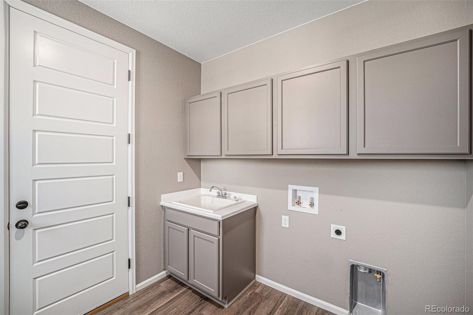 MLS Image #18 for 3436  flat top drive,broomfield, Colorado